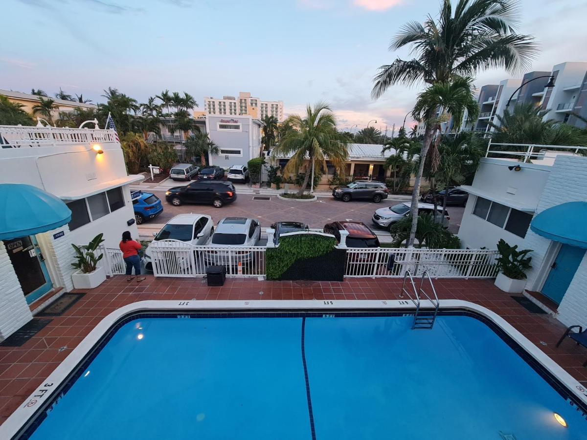 Pousada Suites Голливуд Экстерьер фото